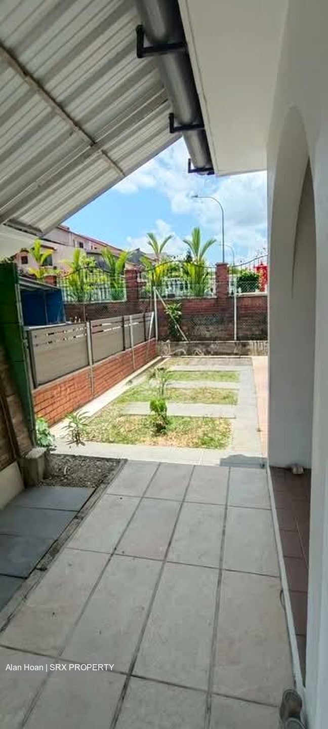 Platina Gardens (D27), Semi-Detached #540583901